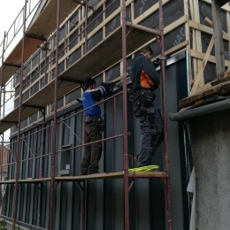 Homlokzatburkolás (PREFA)