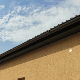 Ereszcsatorna, ereszalj (PREFA)